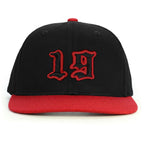 19 Numara Snapback Şapka - kırmızı