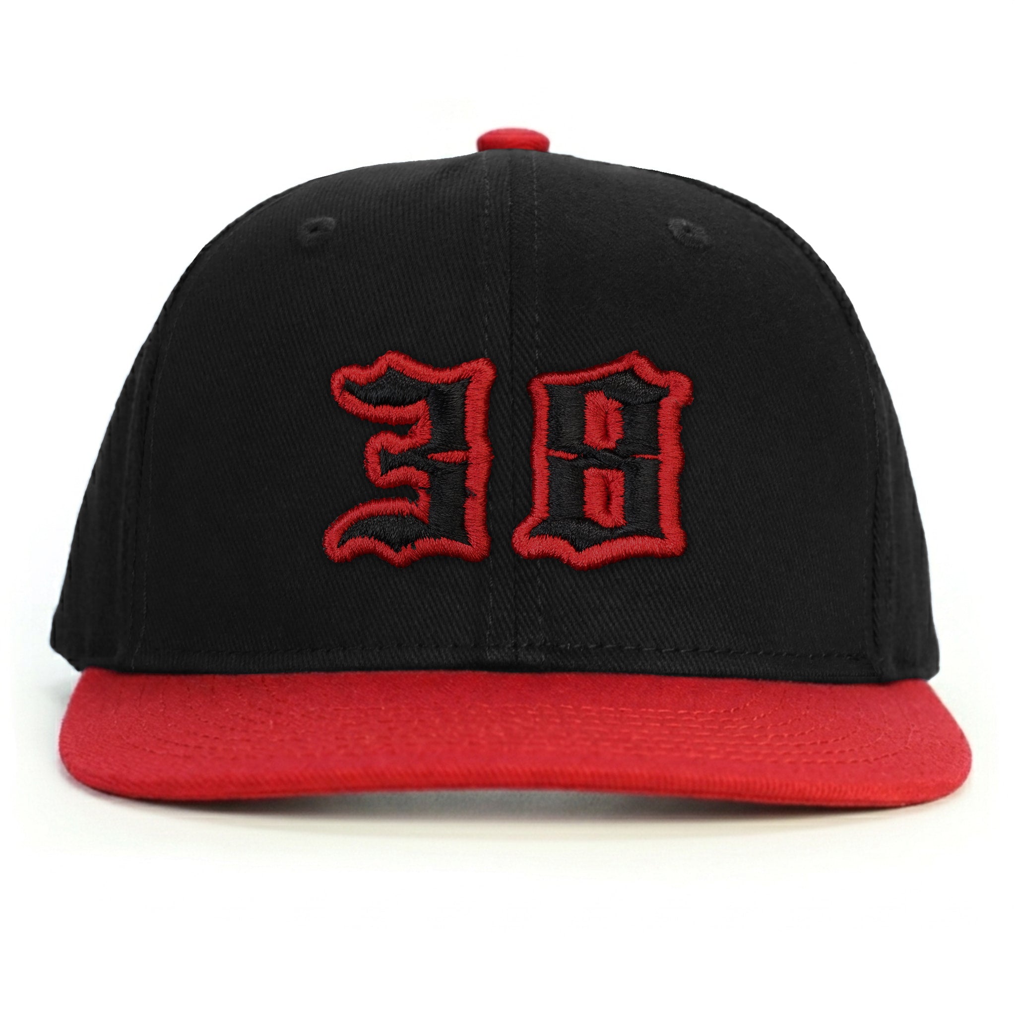 38 Numara Snapback Şapka - kırmızı