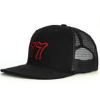 77 Numara Snapback Şapka - siyah