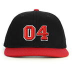 04 Numara Kabartmalı Snapback Şapka - kırmızı